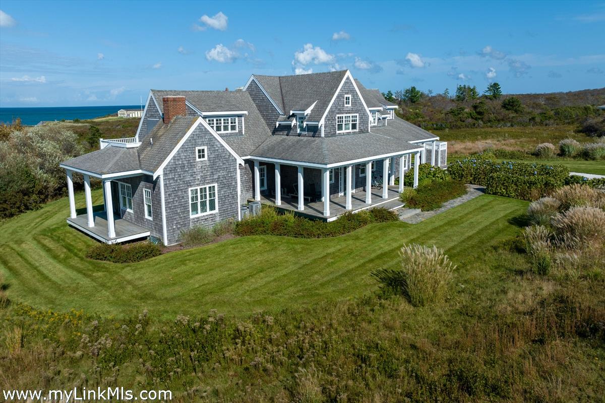 Photo of Nantucket vacation rental property at 7 North Swift Rock Road, Nantucket MA 02554