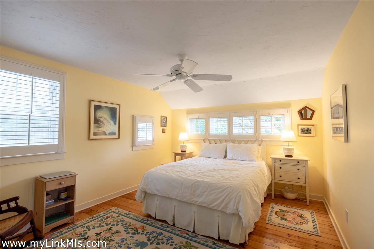 2 Towaddy Lane photo 15