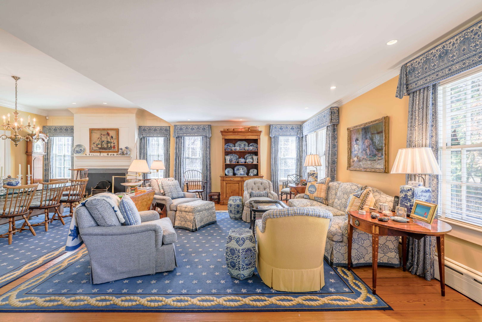 9 Pleasant Street photo 12