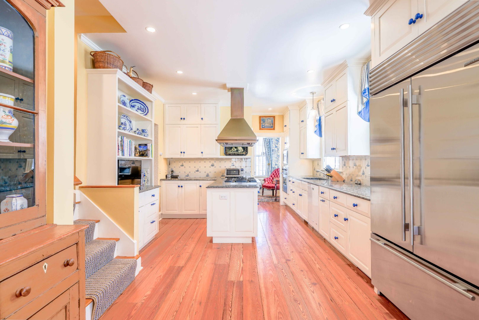9 Pleasant Street photo 18