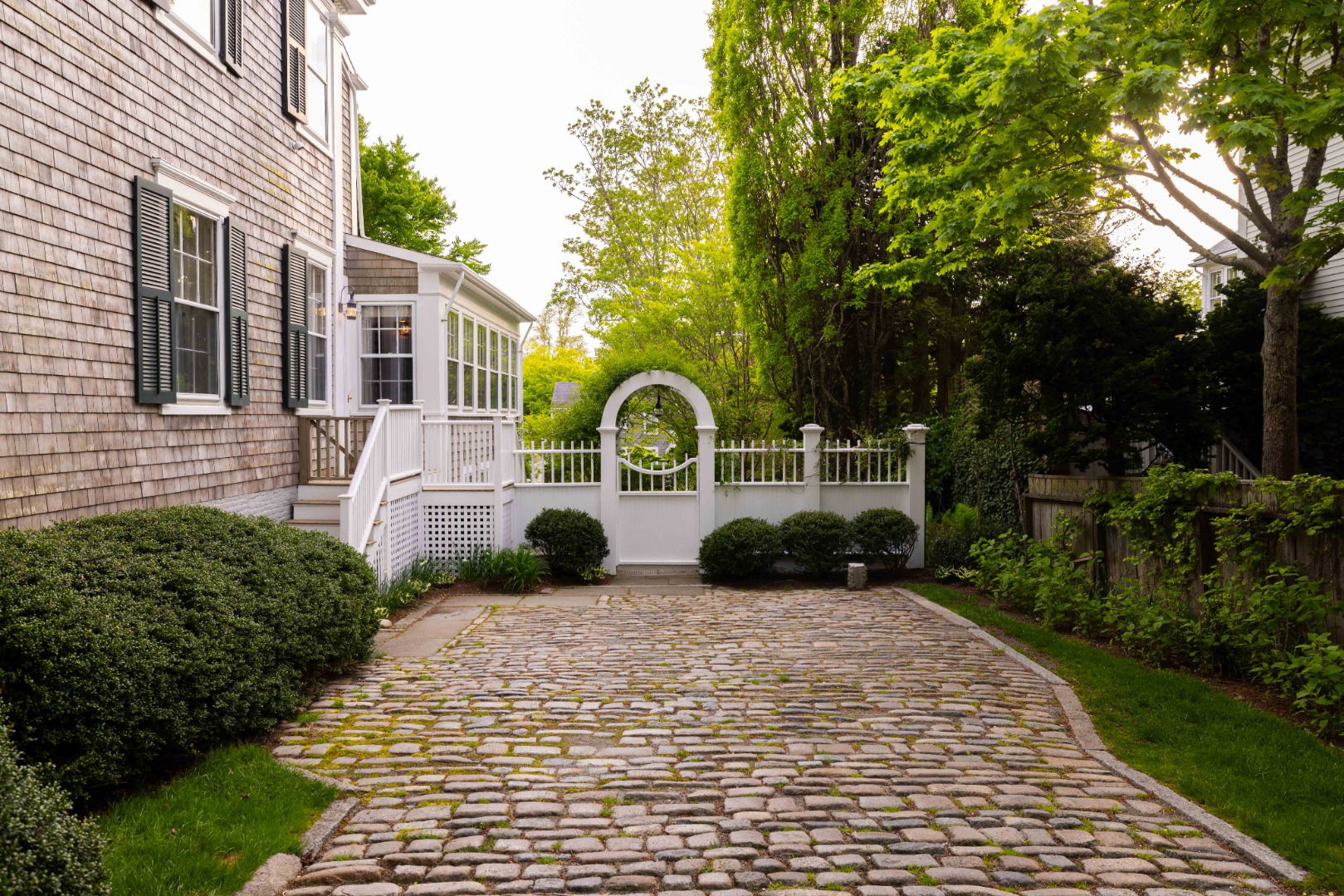 9 Pleasant Street photo 2