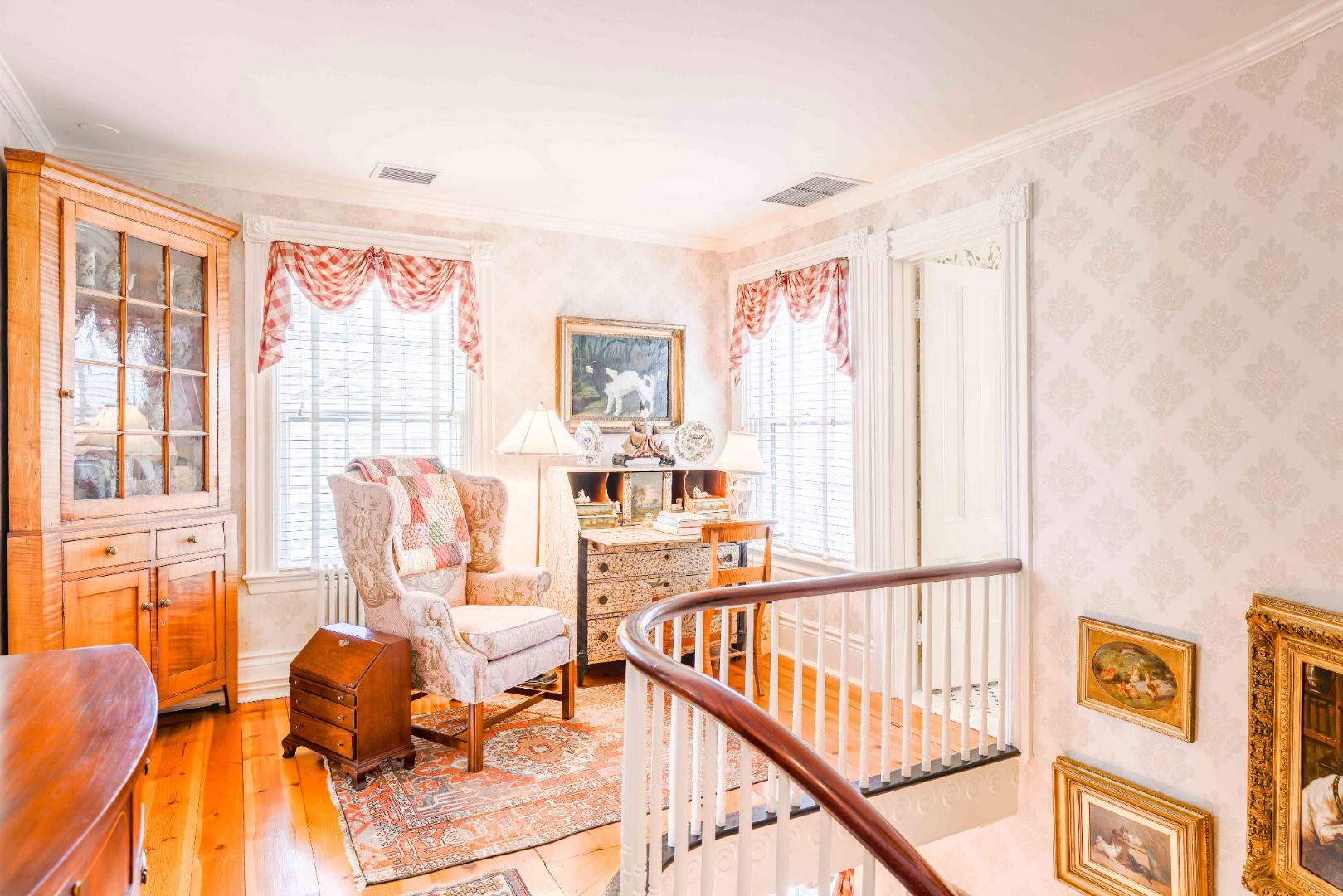 9 Pleasant Street photo 27