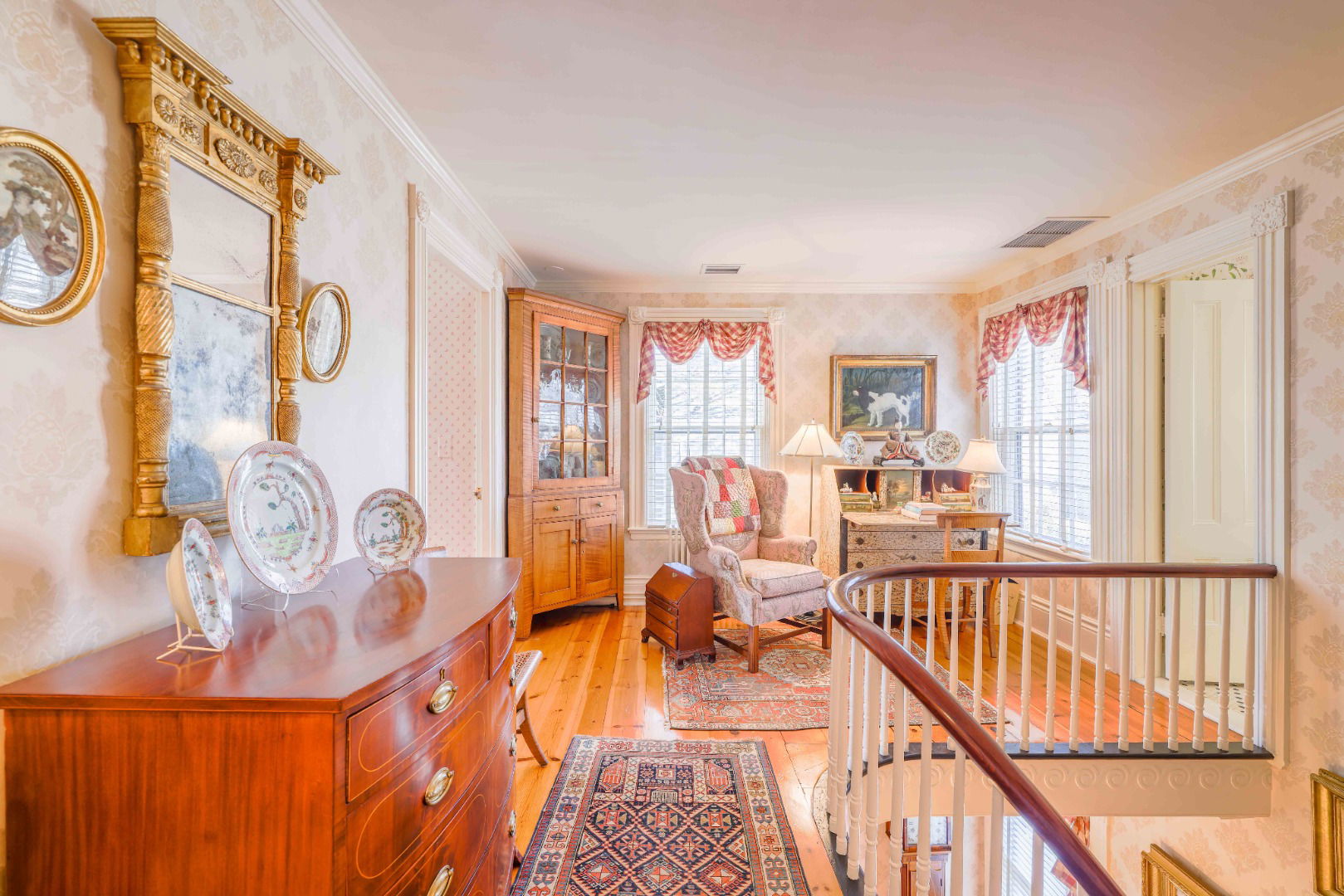 9 Pleasant Street photo 28