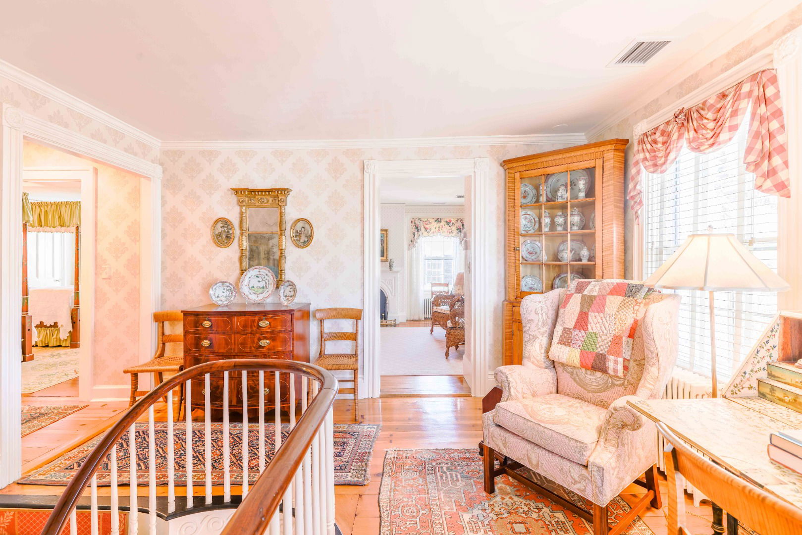 9 Pleasant Street photo 29