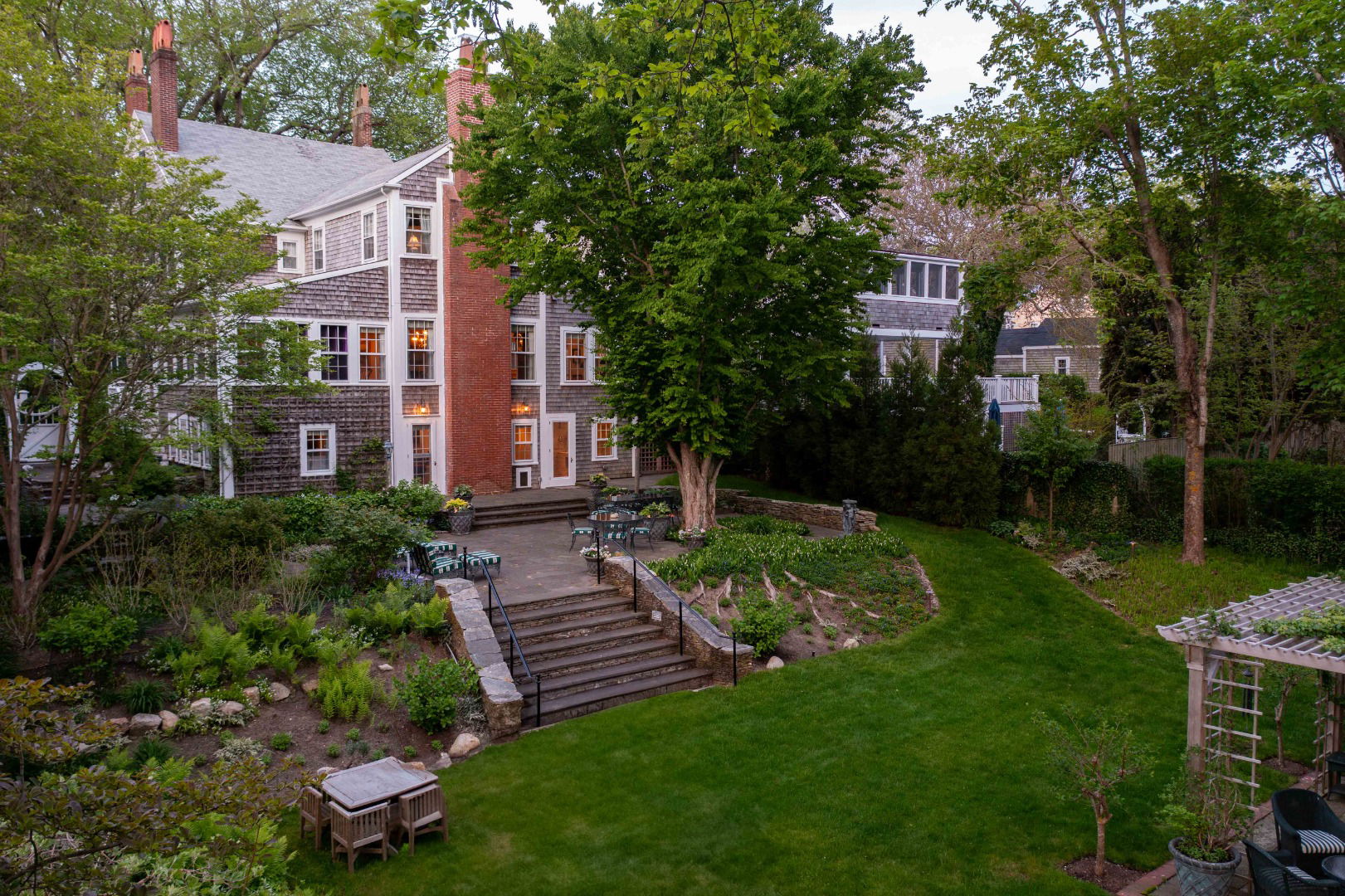 9 Pleasant Street photo 58