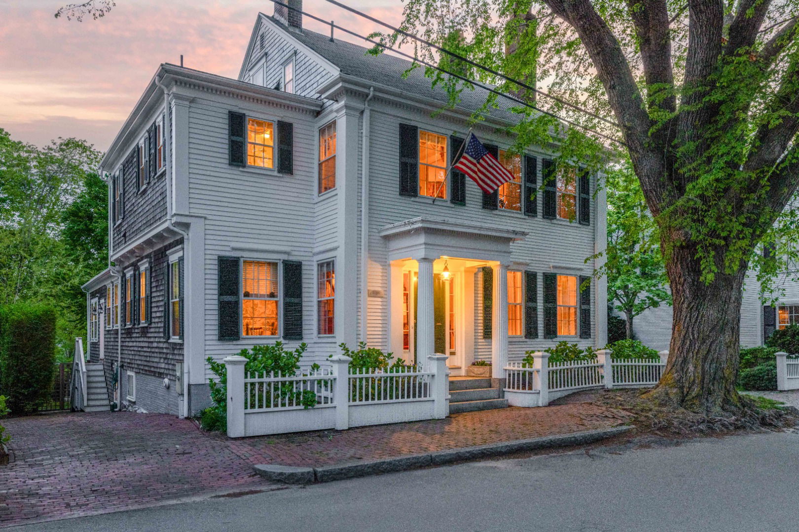 9 Pleasant Street photo 59
