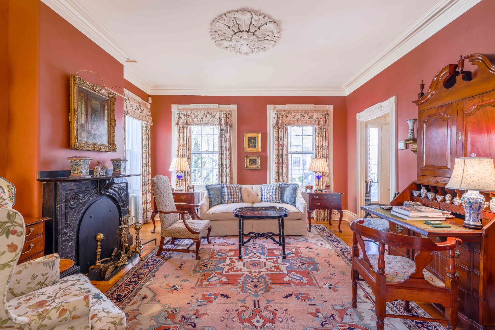 9 Pleasant Street photo 7