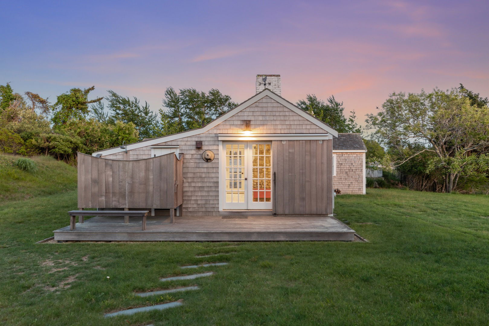 14 Bassett Road photo 118