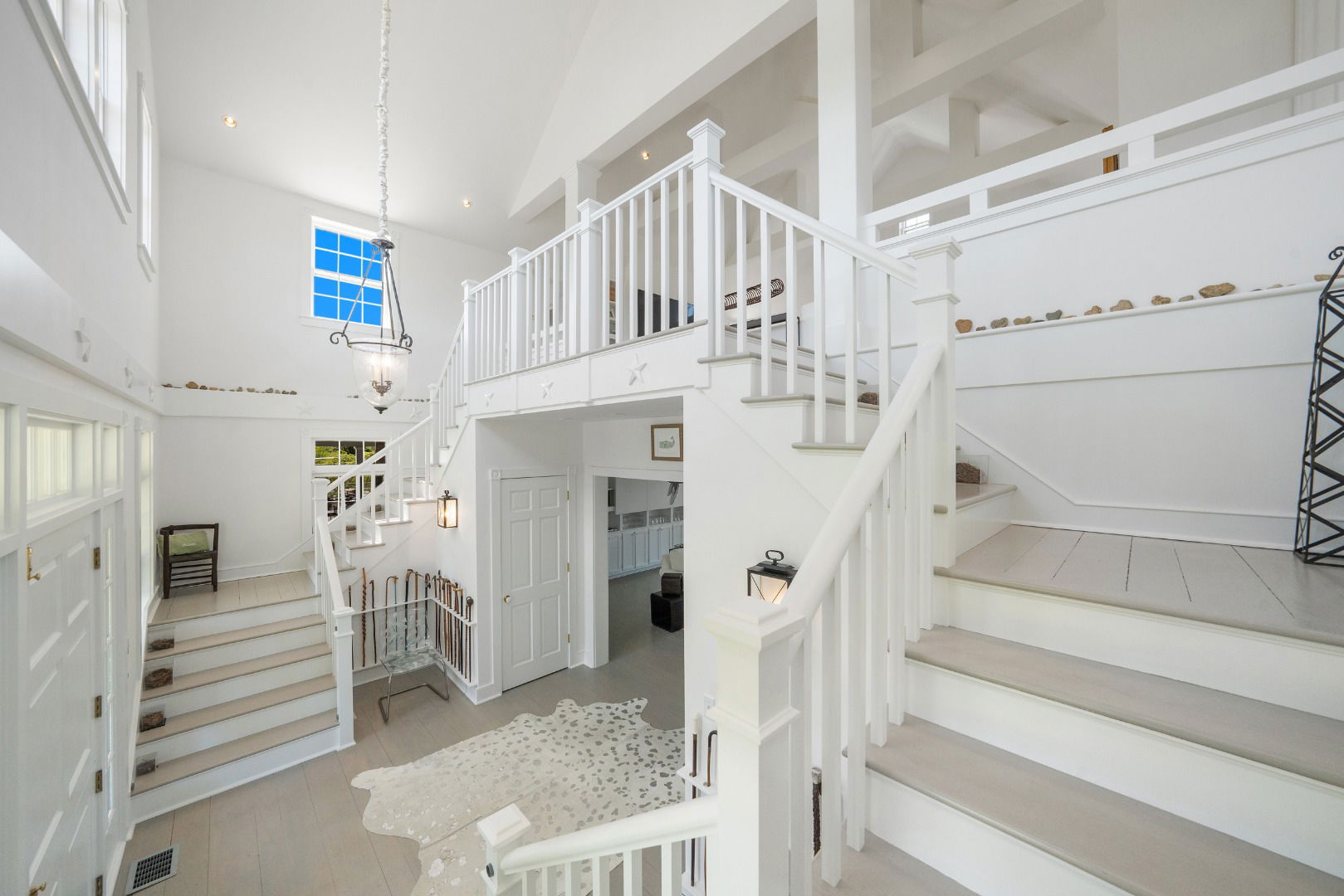14 Bassett Road photo 12