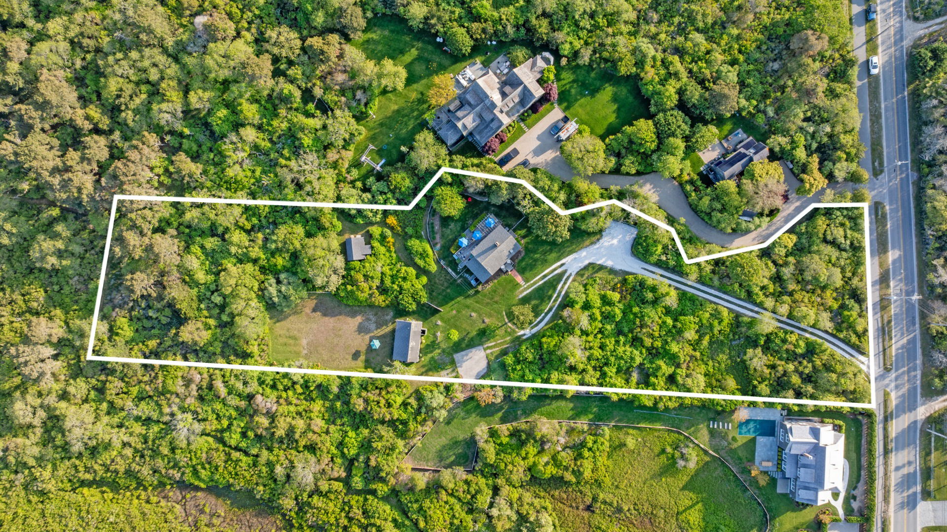 Photo of Nantucket vacation rental property at 198 Hummock Pond Road, Nantucket MA 02554