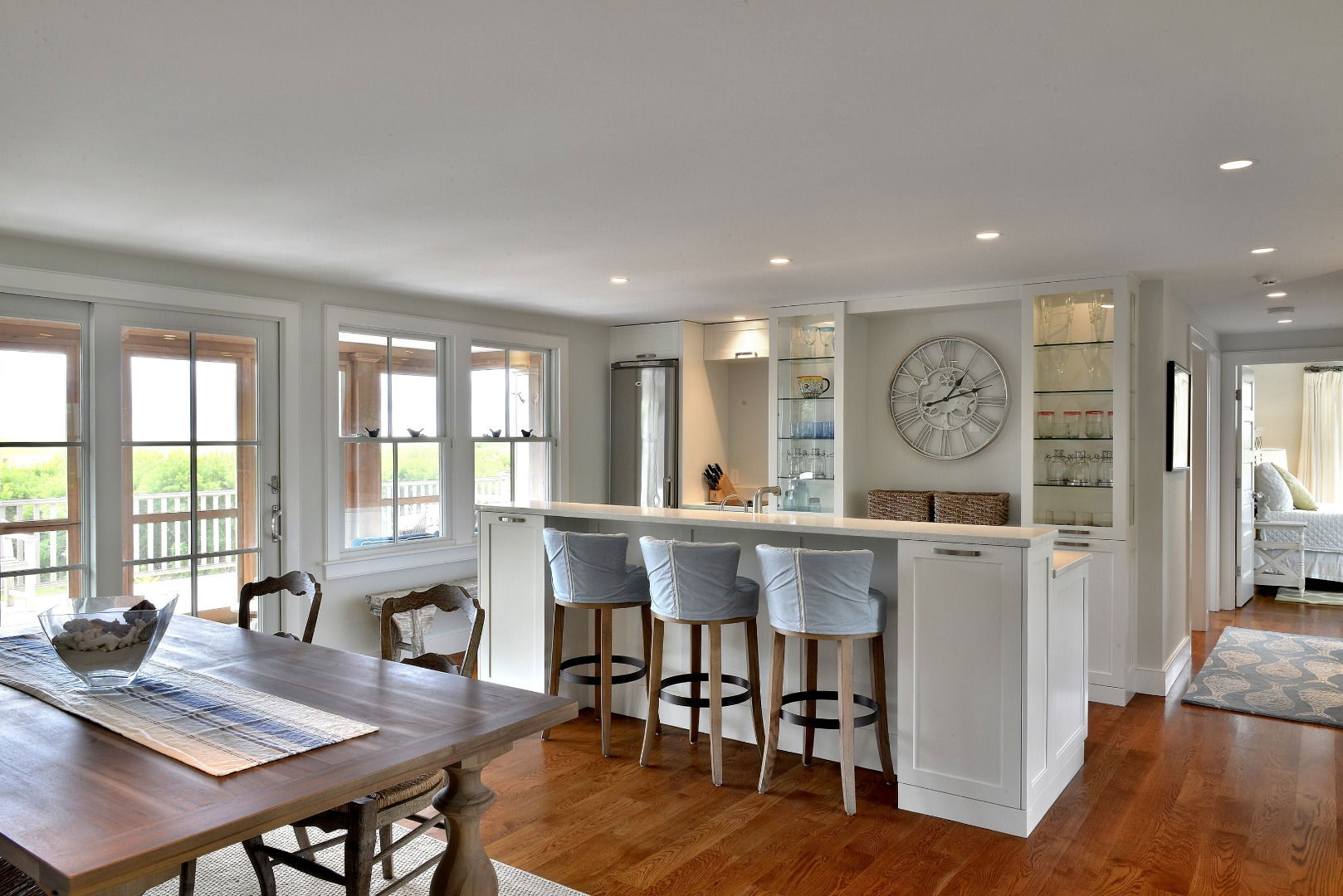 11 Columbus Avenue photo 17