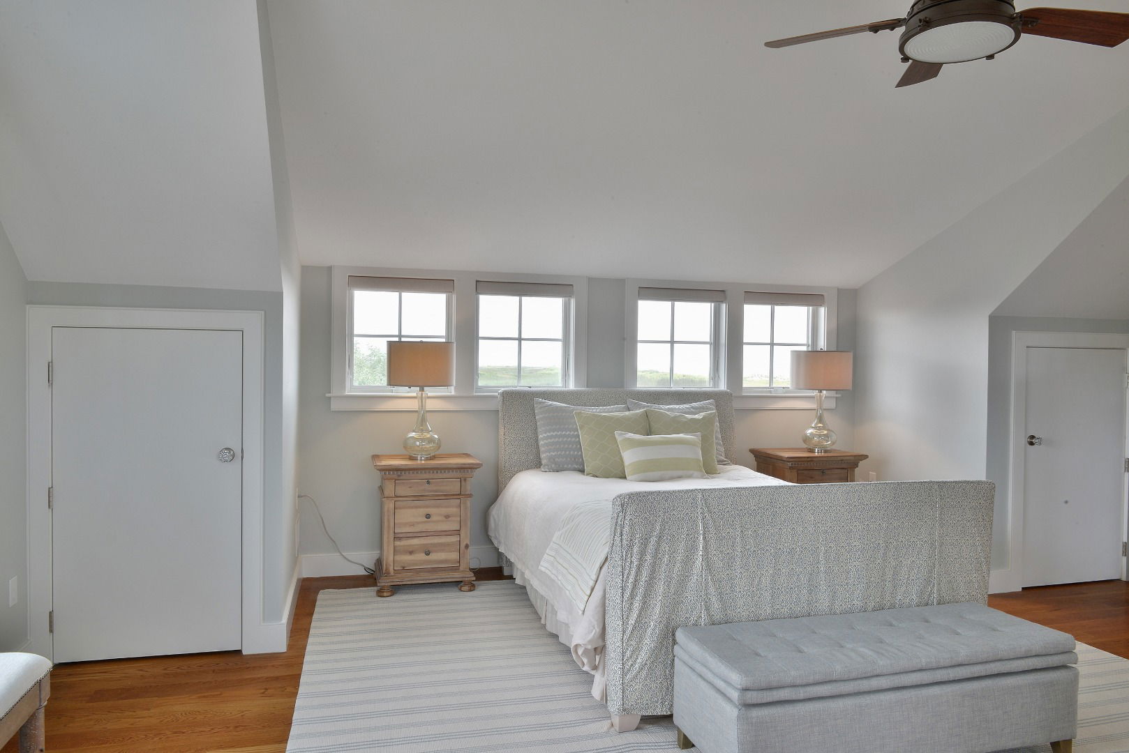 11 Columbus Avenue photo 29
