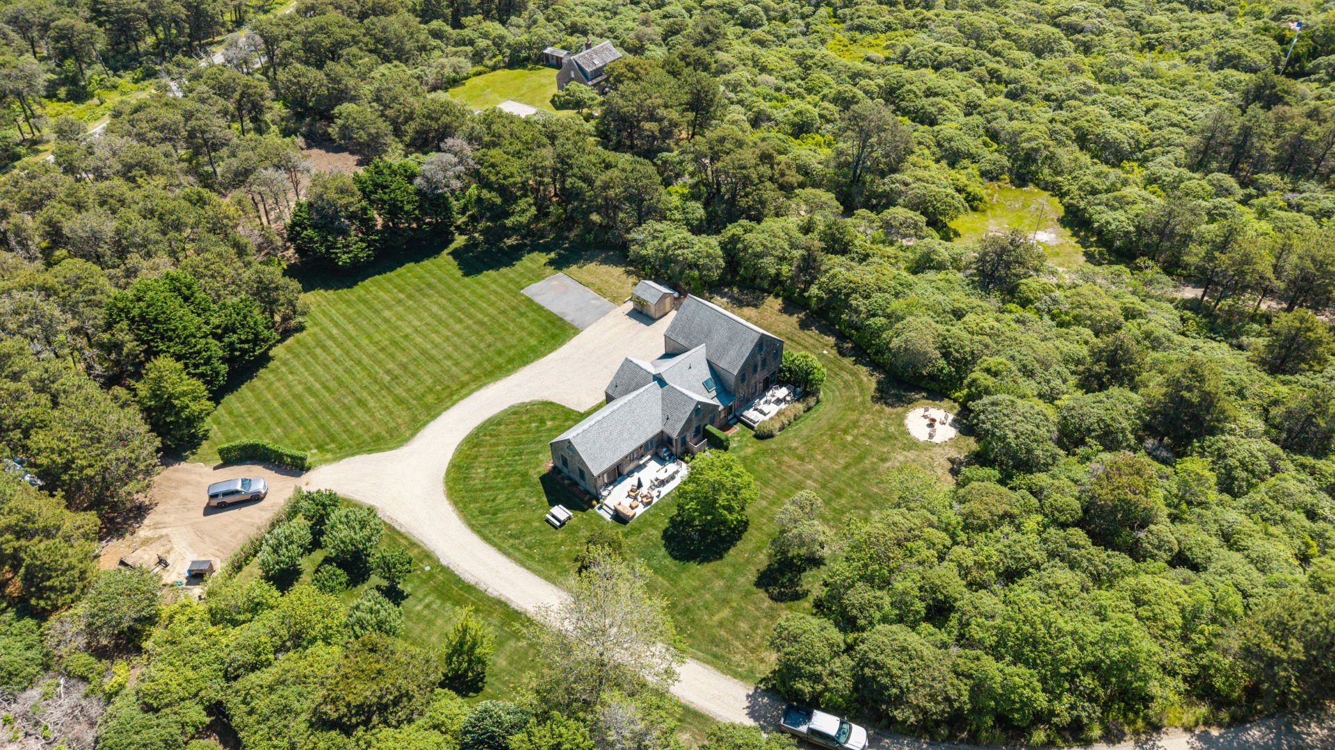 12 Longwood Drive photo 6