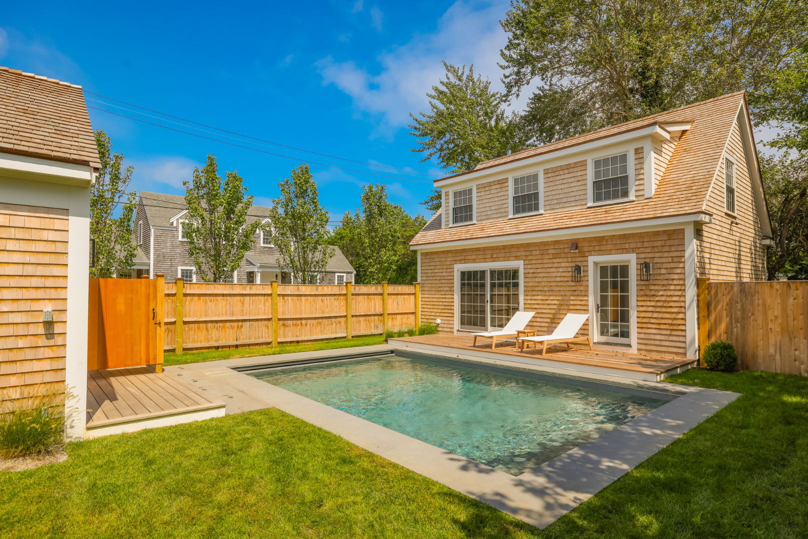 12 Derrymore Road photo 8