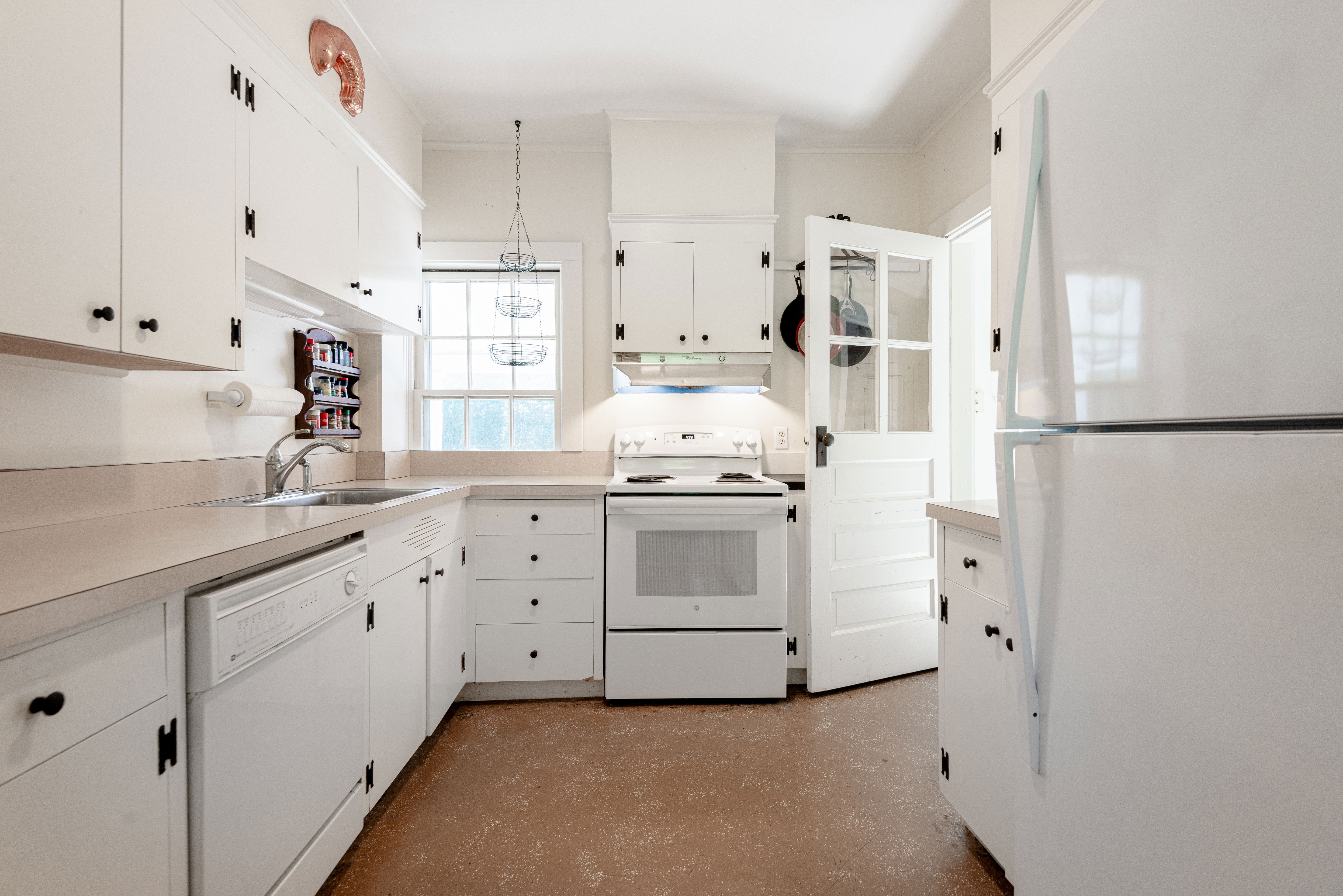 8 Pitman Road photo 11