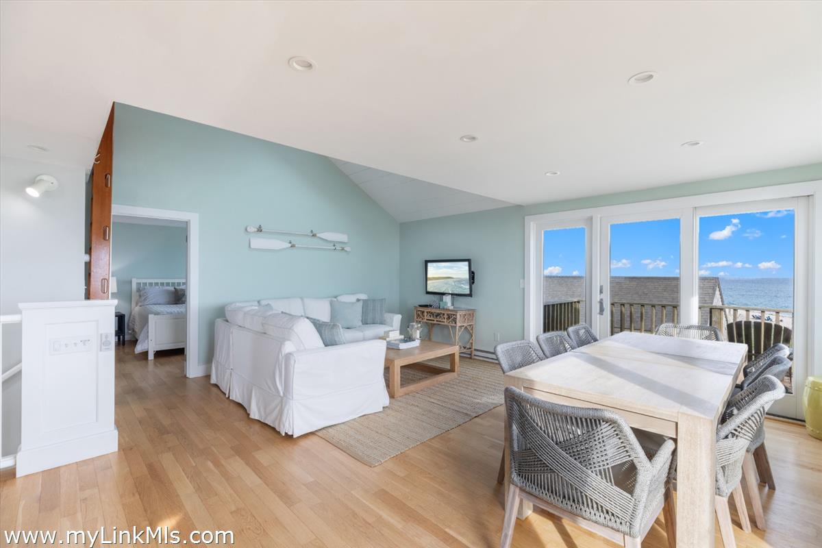 334 Madaket Road photo 11