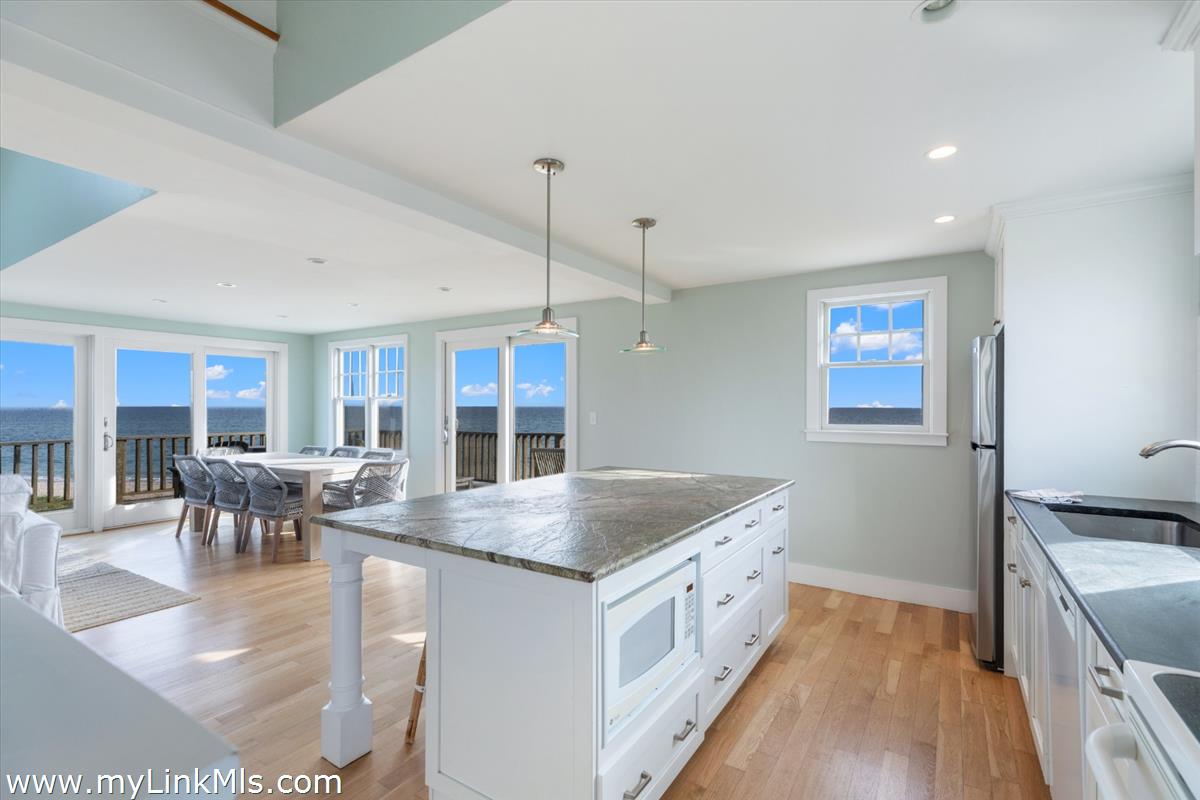 334 Madaket Road photo 12