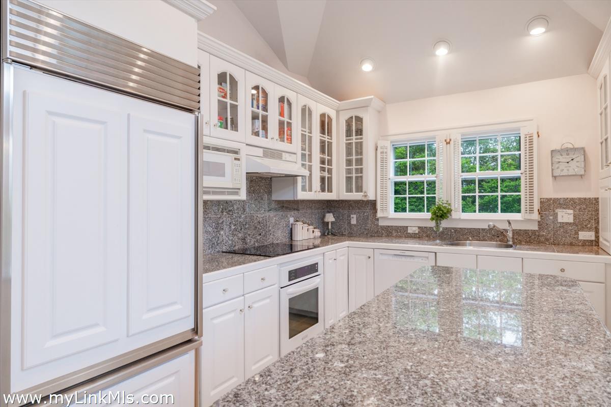 72 Baxter Road photo 17