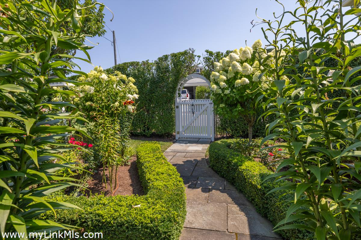 72 Baxter Road photo 8