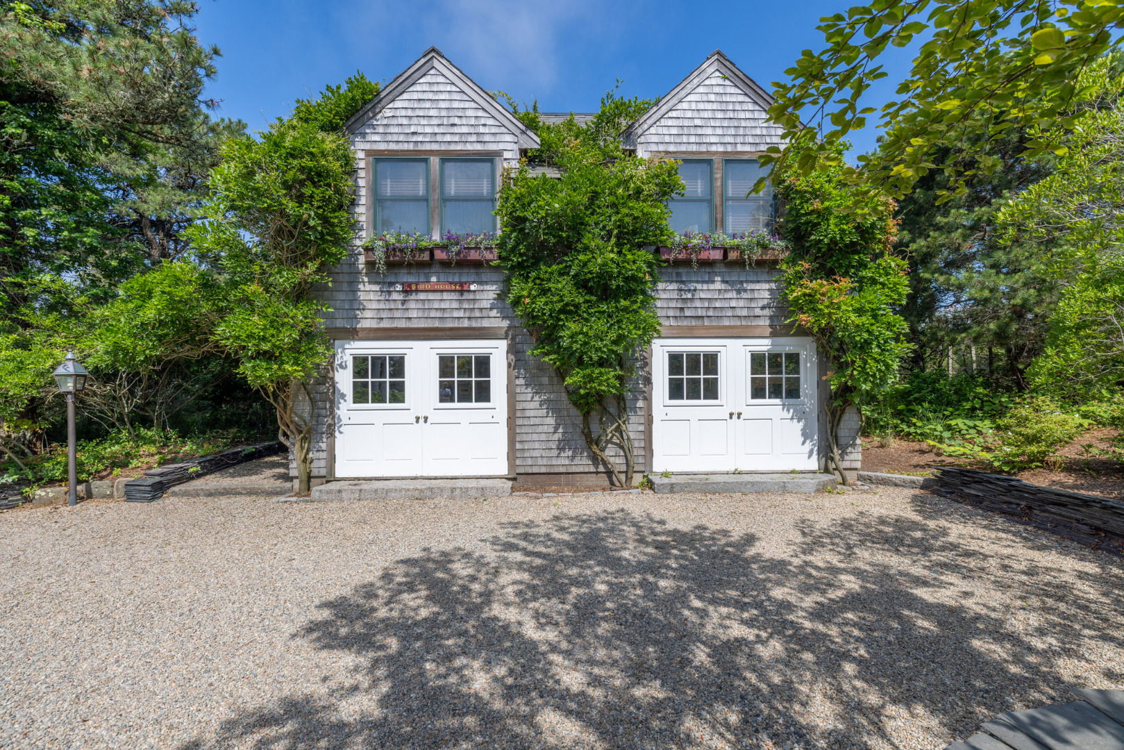 20 Evergreen Way photo 3