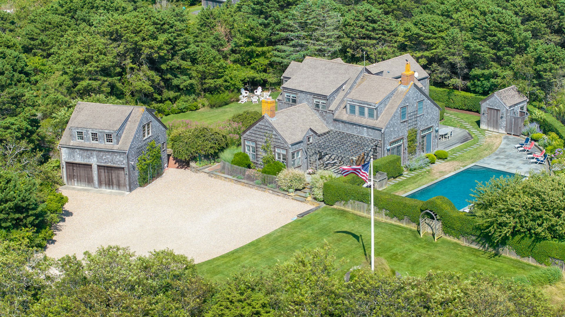 196 Cliff Road photo 2