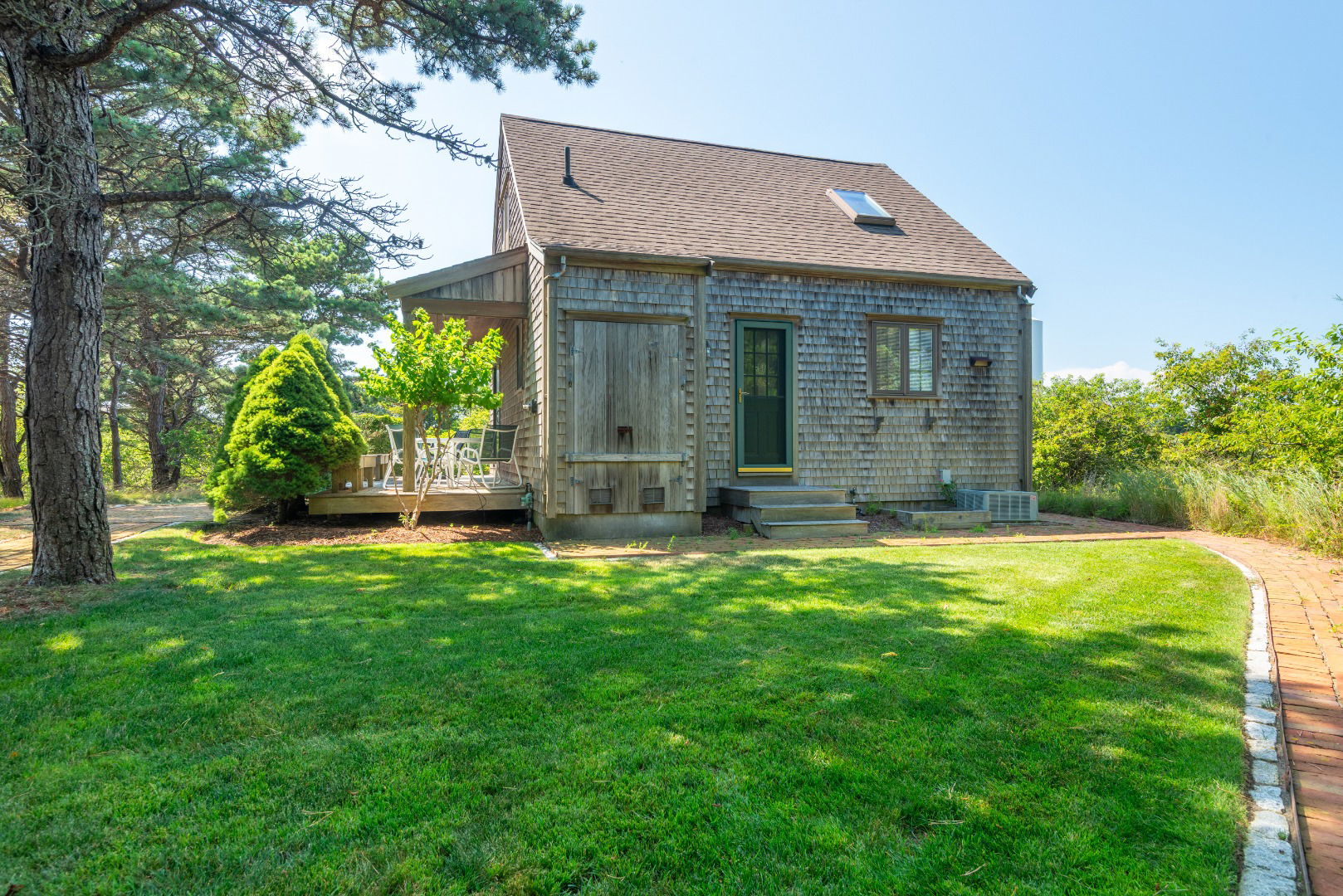 196 Cliff Road photo 28