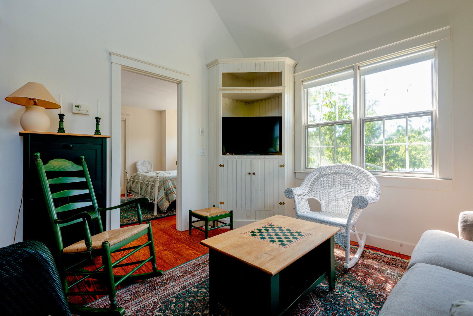 196 Cliff Road photo 29