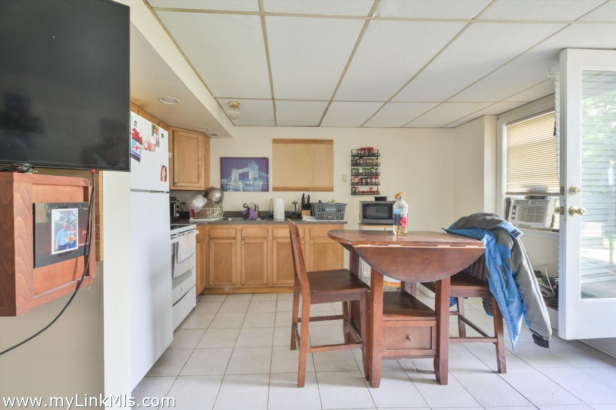 20 Pine Grove Road photo 12