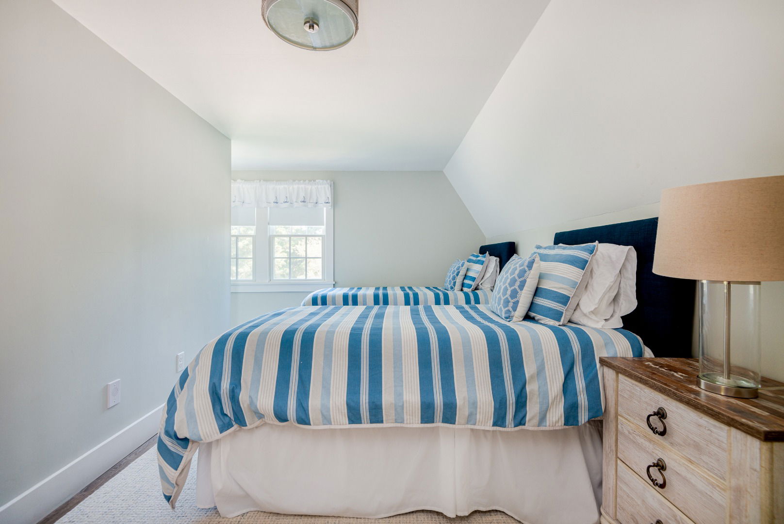 4 Millbrook Road photo 51