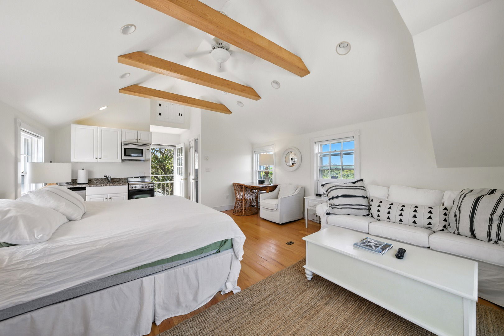5 Hollister Road photo 23