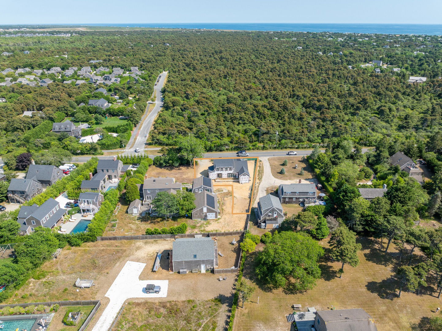 75 Fairgrounds Road photo 5