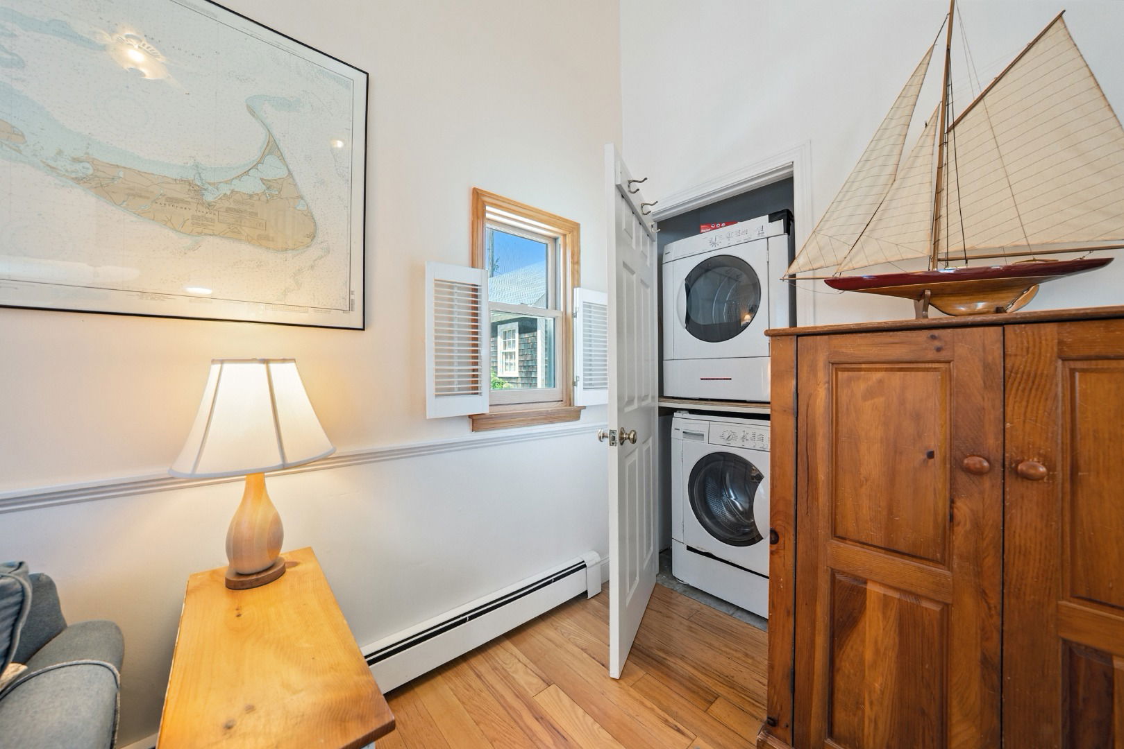 52 Pleasant Street photo 14