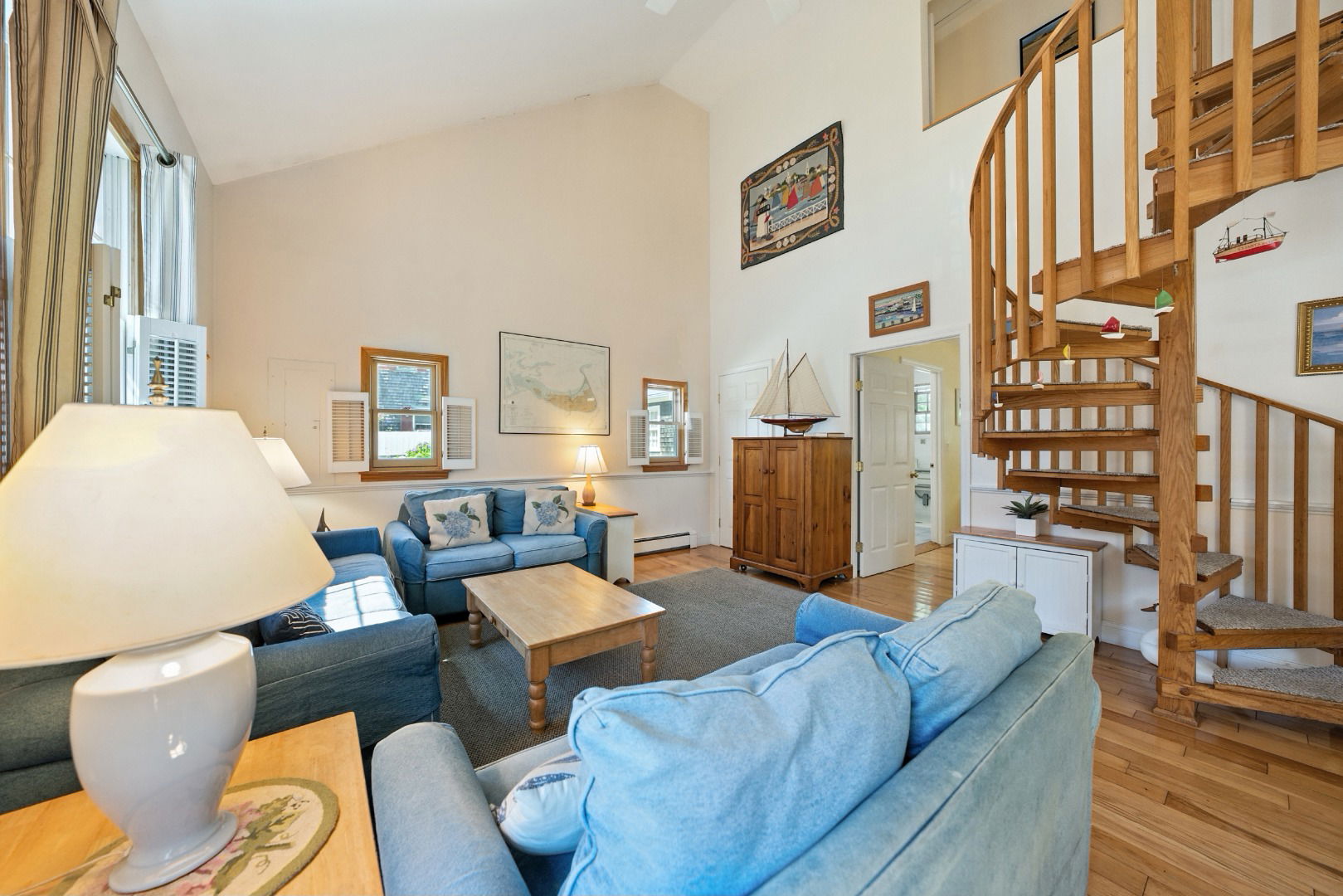 52 Pleasant Street photo 7