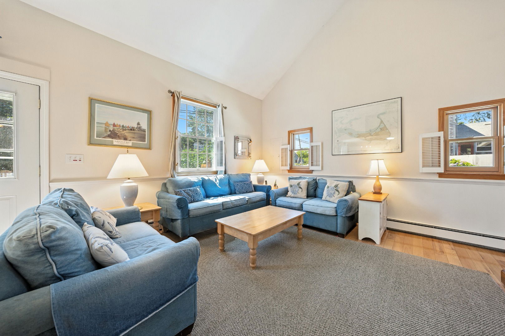52 Pleasant Street photo 8