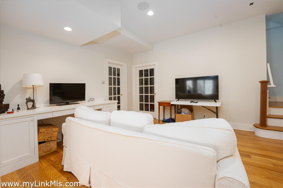 4 Morgan Square photo 15