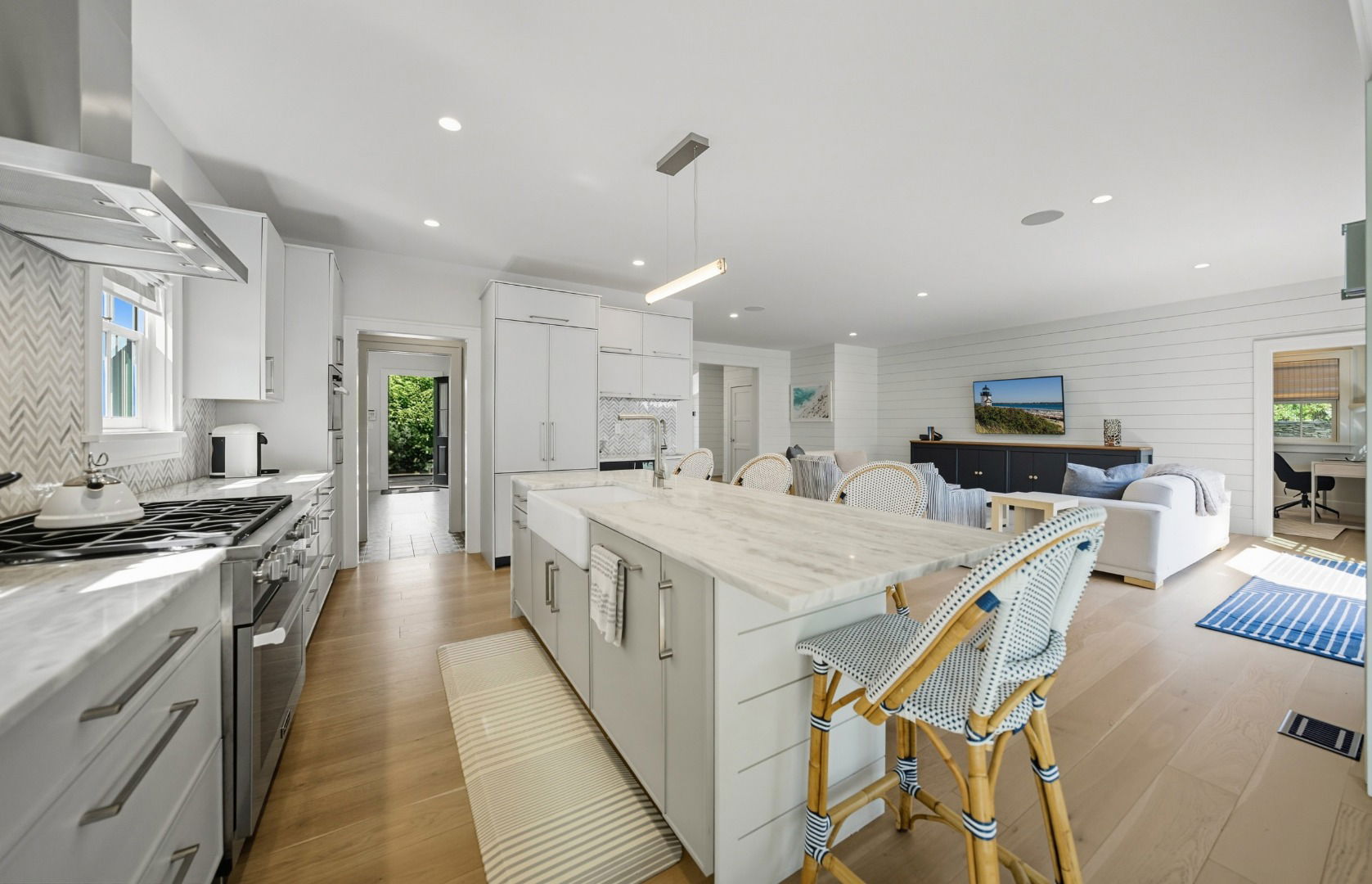 4 Red Mill Lane photo 12