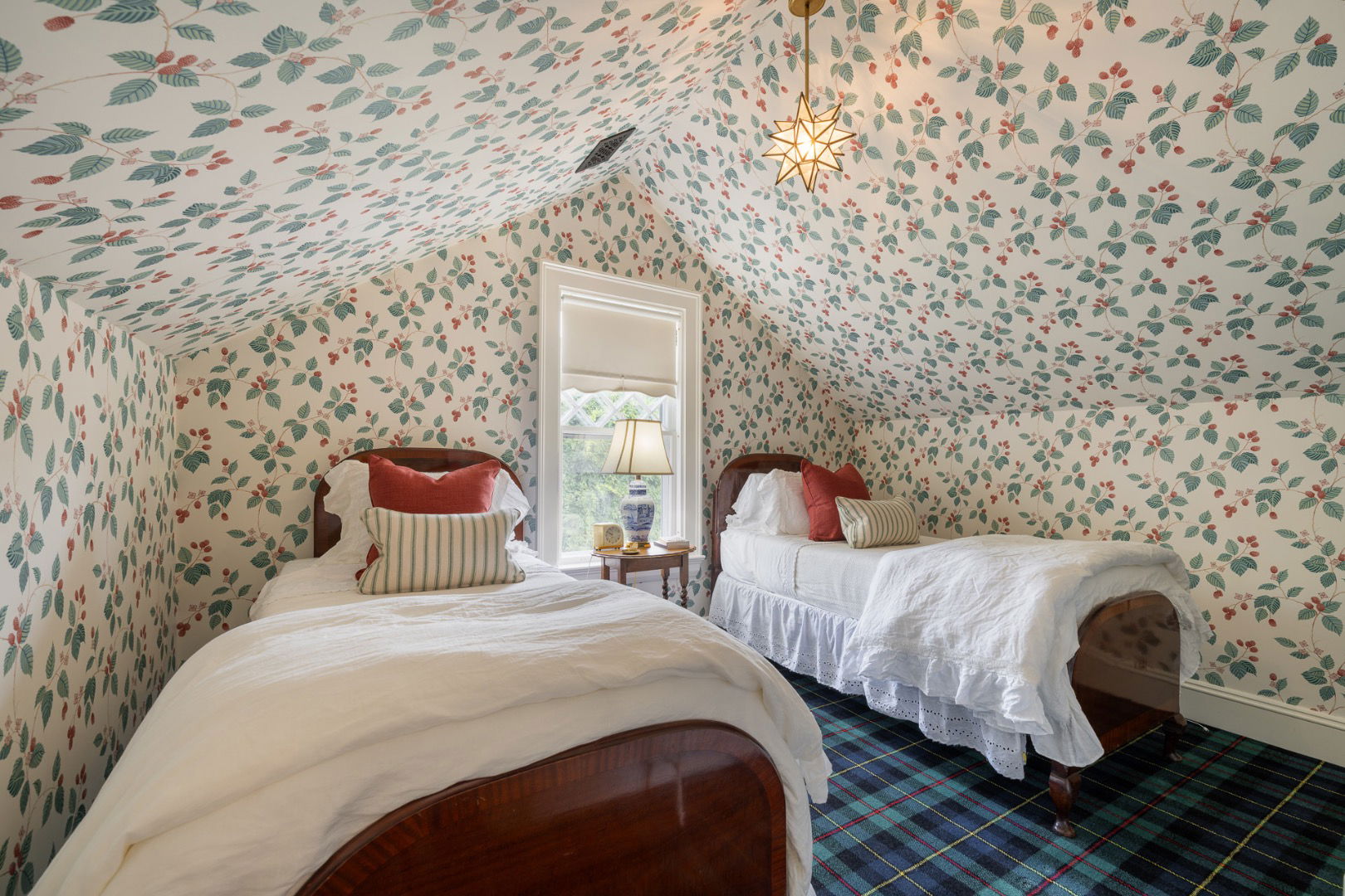 4 Gay Street photo 25