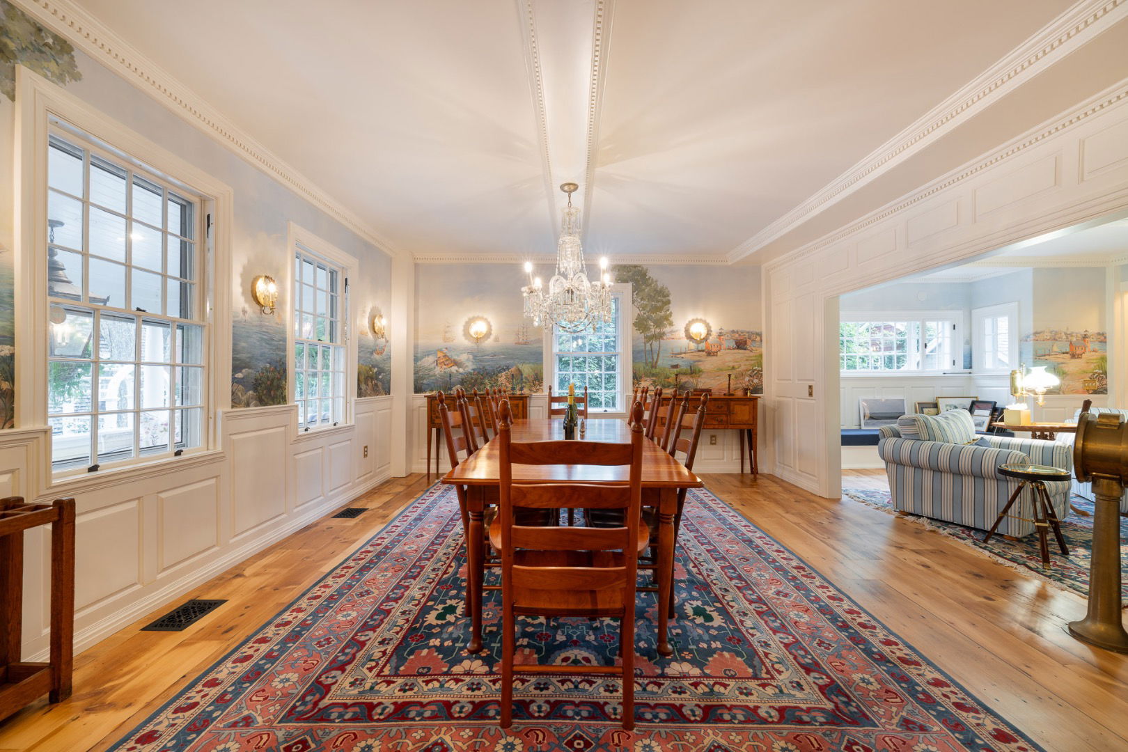 4 Gay Street photo 8