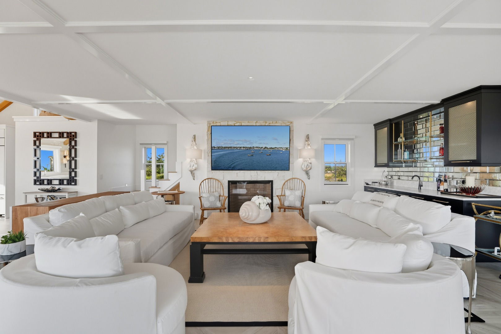 56R Madequecham Valley Road photo 9