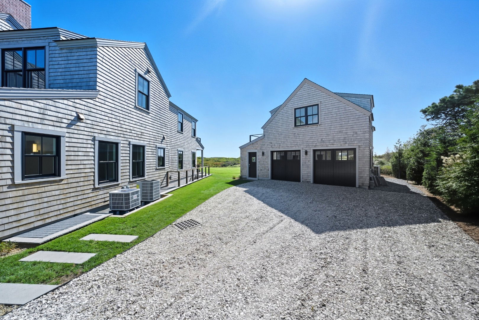 51 Weweeder Avenue photo 6