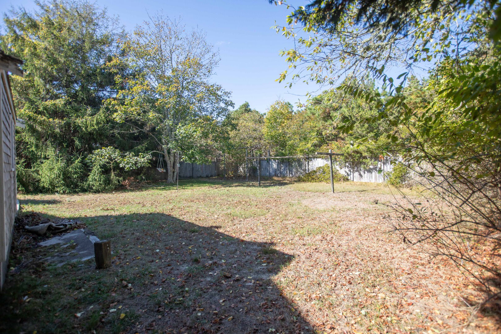 23 Fairgrounds Road photo 19