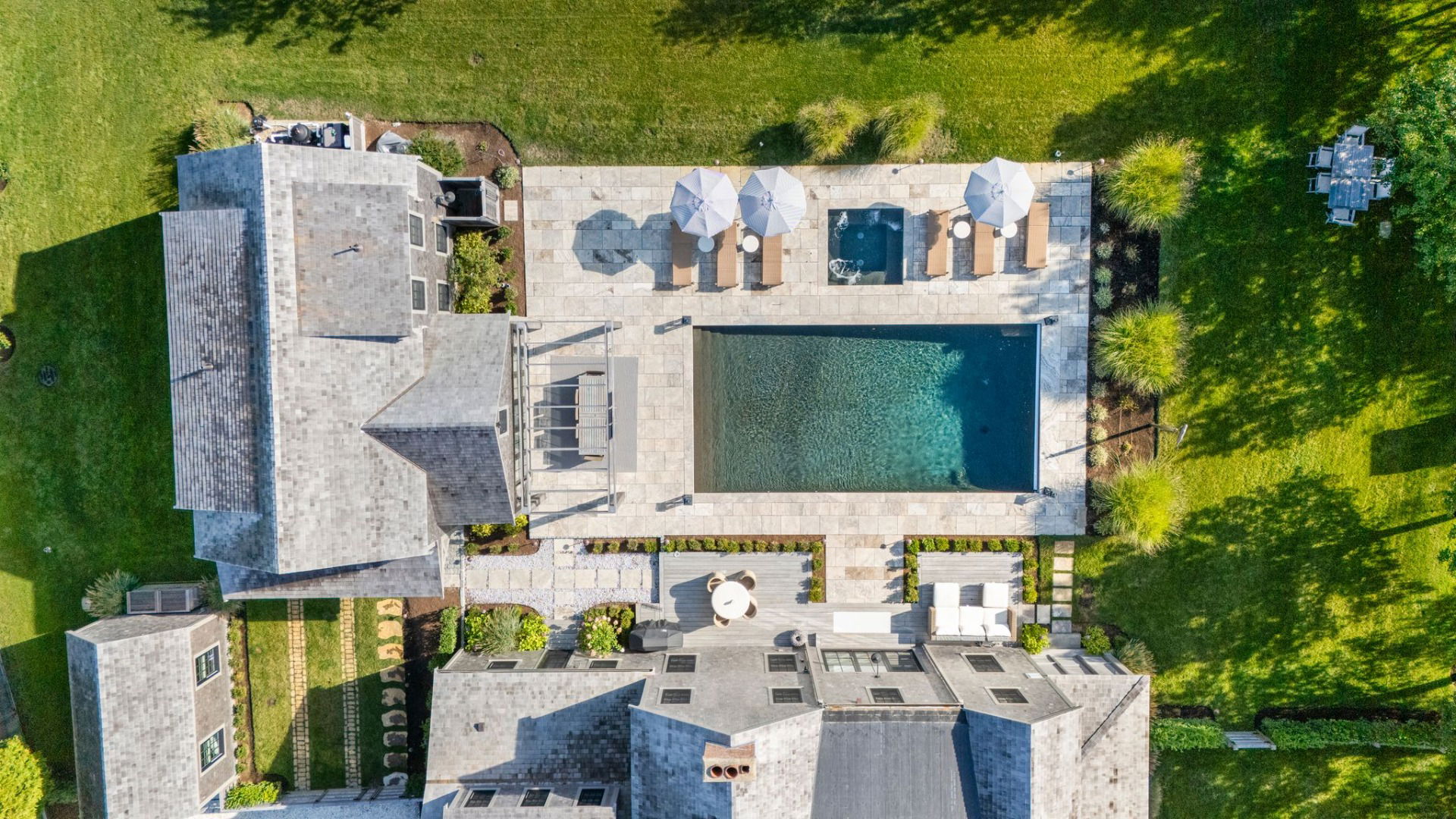 8 Austin Farm Drive photo 4