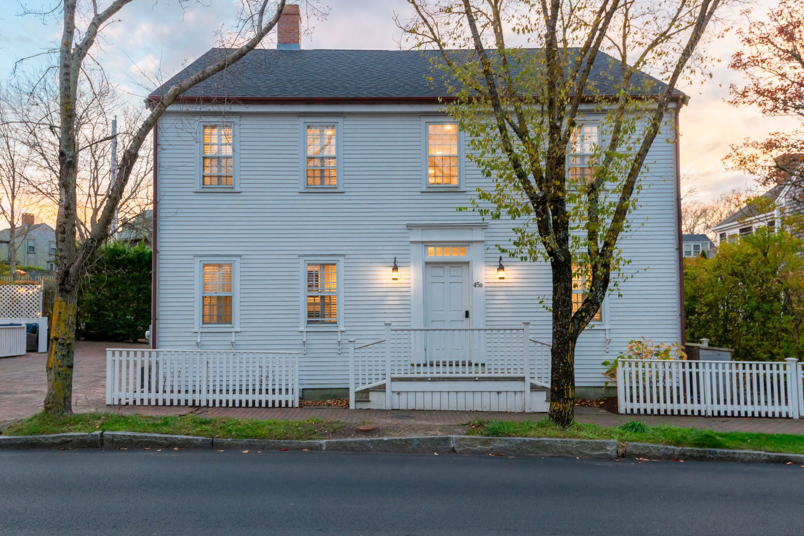 45 Pleasant Street photo 3