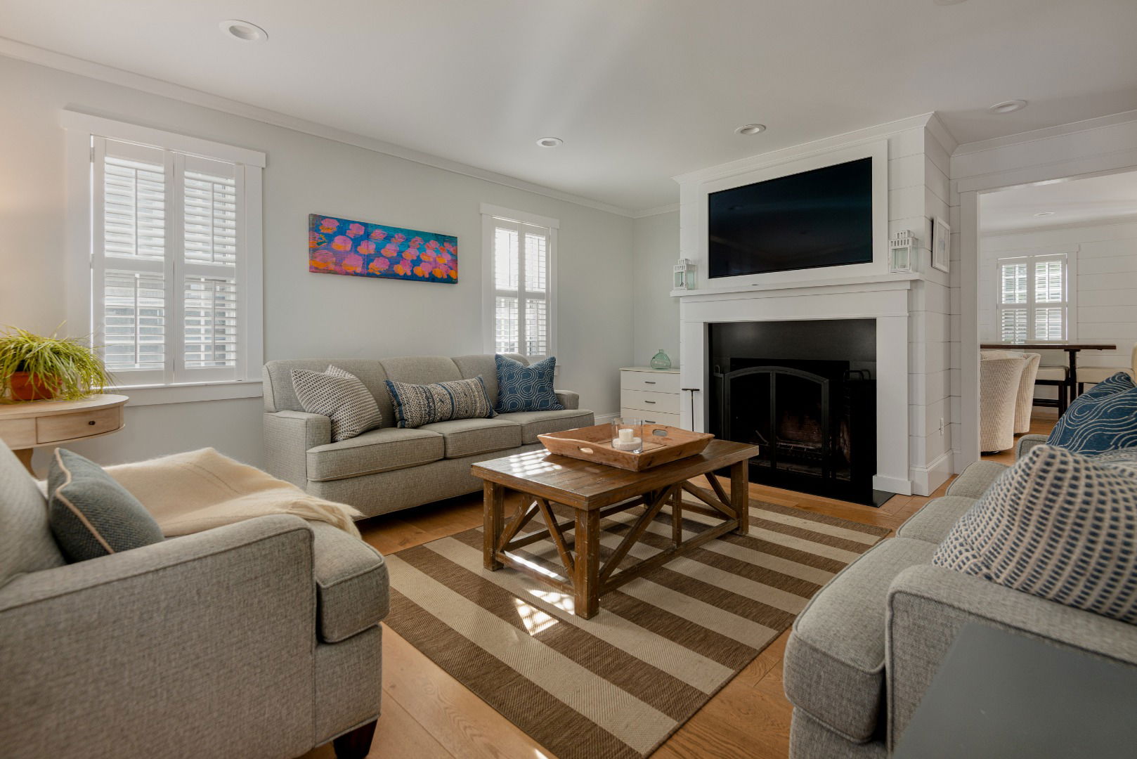 45 Pleasant Street photo 4